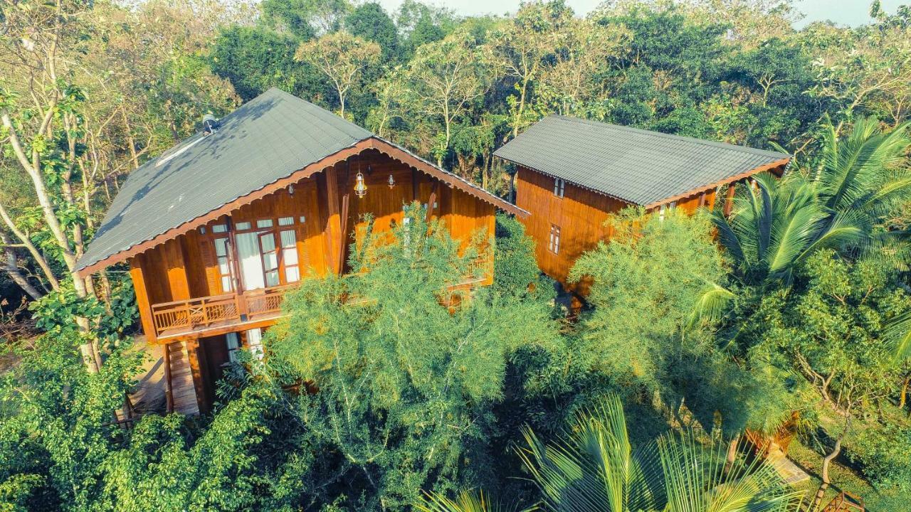 Silver Crown Nature Resort Kombichankulama Esterno foto